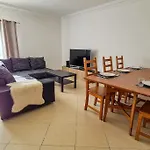Charming 3-Bedroom Villa With Pool In Albufeira