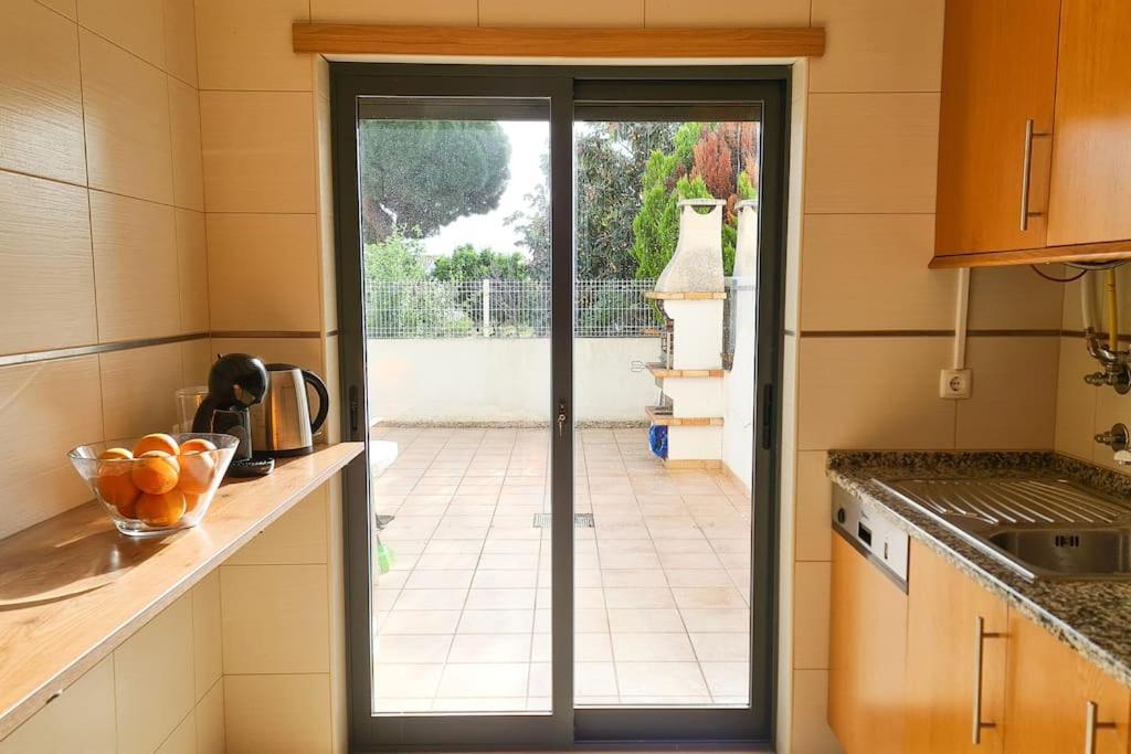 Charming 3-bedroom With Pool In *